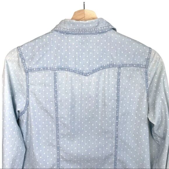 Forever 21 Polka Dot Chambray Top - Picture 6 of 8